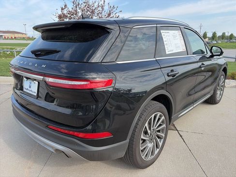 Used 2024 Lincoln Corsair Reserve w/ Equipment Group 201A AWD/4WD image 14