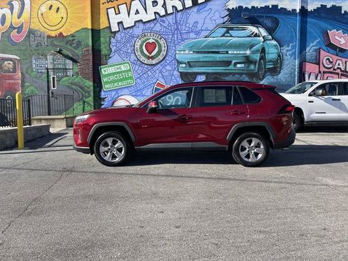 Certified 2022 Toyota RAV4 XLE w/ Convenience Package AWD/4WD image 2