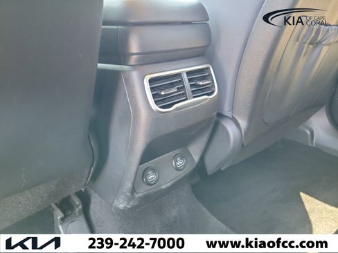 Used 2023 Hyundai Santa Fe SE w/ Cargo Package AWD/4WD image 13