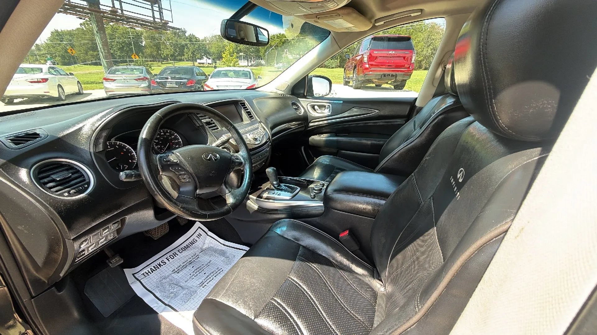 Used 2013 INFINITI JX35 AWD w/ Premium Pkg image 9