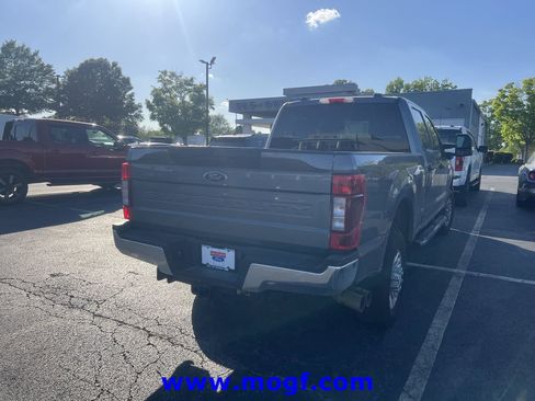 Used 2022 Ford F250 XLT image 3