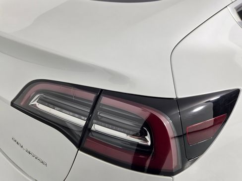 Used 2020 Tesla Model 3 Long Range image 15