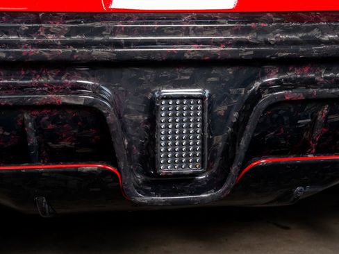 Used 2020 Ferrari 812 Superfast image 35