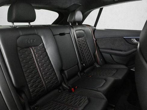 Used 2022 Audi RS Q8 image 21