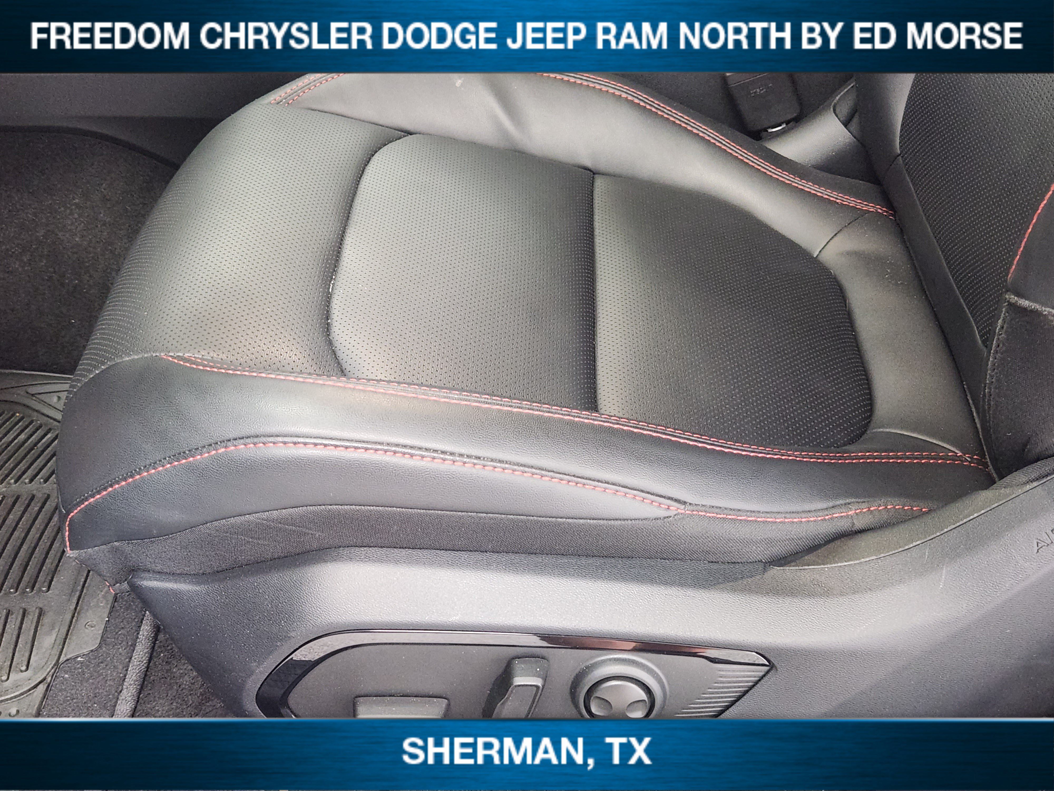 New 2025 Dodge Charger Daytona R/T w/ Plus Group AWD/4WD image 17