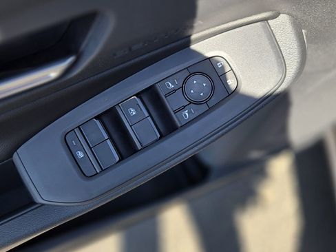 New 2026 Nissan Sentra SV w/ Floor Mat Package FWD image 17