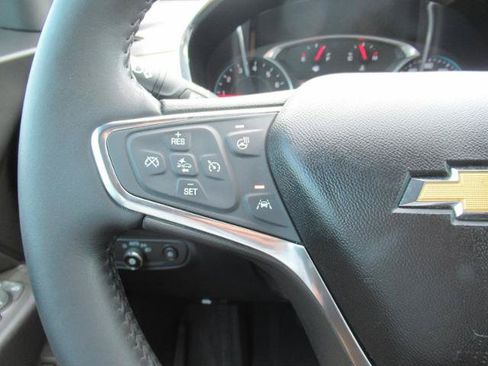 Used 2020 Chevrolet Equinox Premier AWD/4WD image 24