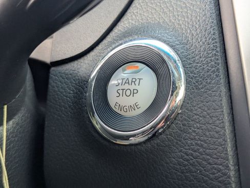 Used 2018 Nissan Altima 2.5 SL FWD image 18