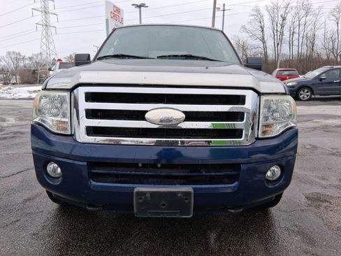 Used 2008 Ford Expedition XLT image 2