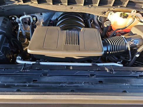 Used 2019 GMC Sierra 1500 AT4 w/ AT4 Premium Package image 29