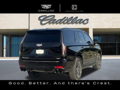 Used 2024 Cadillac Escalade V w/ Heavy-Duty Trailer Package AWD/4WD image 3
