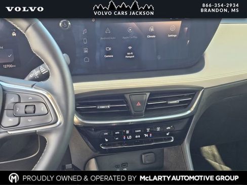 Used 2024 Buick Encore GX Avenir w/ Avenir Technology Package image 8