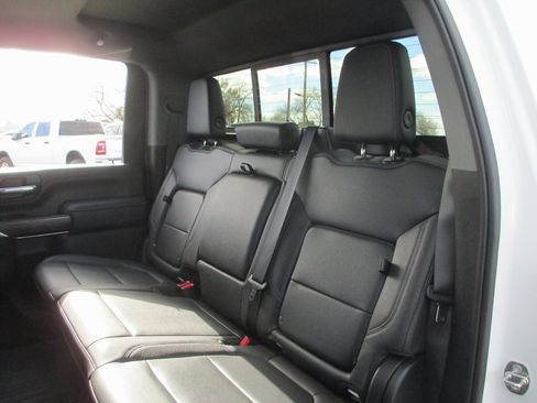 Certified 2023 GMC Sierra 2500 SLT w/ SLT Premium Package image 20