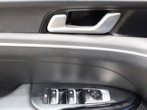 Used 2021 Kia K5 GT-Line image 12