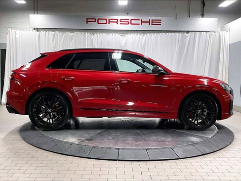 Used 2024 Audi SQ8 Prestige image 11