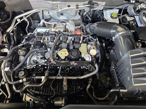 Used 2024 Volkswagen Atlas Peak Edition SEL image 22