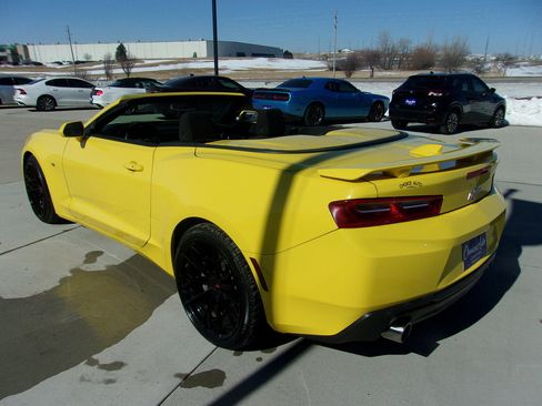 Used 2017 Chevrolet Camaro SS image 12