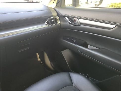 Used 2019 MAZDA CX-5 Touring image 19