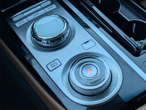 Used 2023 Genesis G80 2.5T image 24