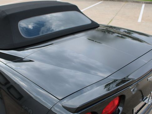 Used 2012 Chevrolet Corvette Grand Sport w/ 4LT Preferred Equipment Group RWD image 8
