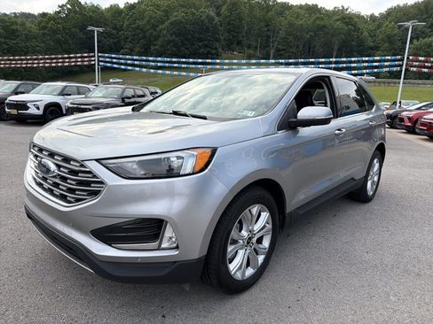 Used 2024 Ford Edge Titanium AWD/4WD image 10