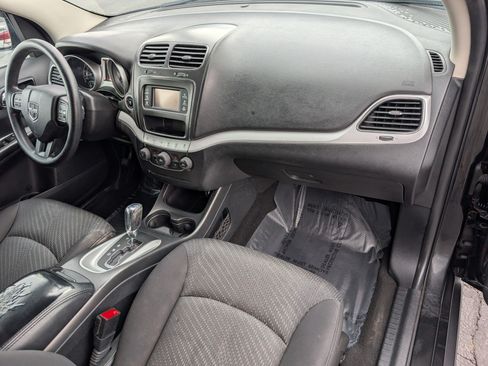Used 2014 Dodge Journey SE w/ Flexible Seating Group FWD image 30