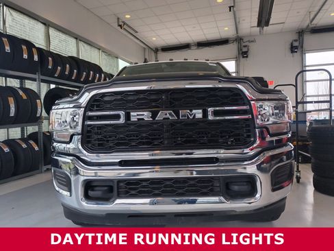 Used 2020 RAM 2500 Tradesman image 32