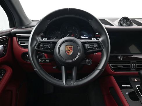 Certified 2022 Porsche Macan GTS AWD/4WD image 13