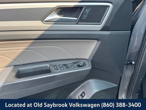 Certified 2023 Volkswagen Atlas Cross Sport SEL AWD/4WD image 36