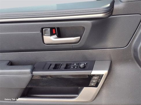 Used 2023 Toyota Tundra Limited image 20