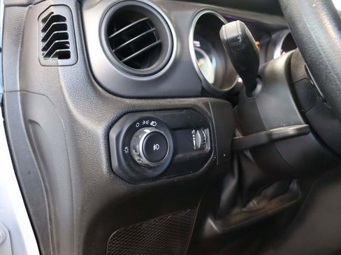 Used 2023 Jeep Wrangler Sport AWD/4WD image 12