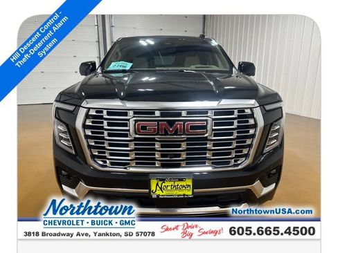Used 2025 GMC Yukon Denali w/ Denali Reserve Package image 8