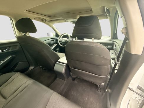 Used 2024 Honda Accord EX image 28