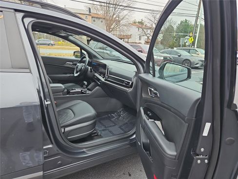 Certified 2024 Kia Sportage X-Pro image 28