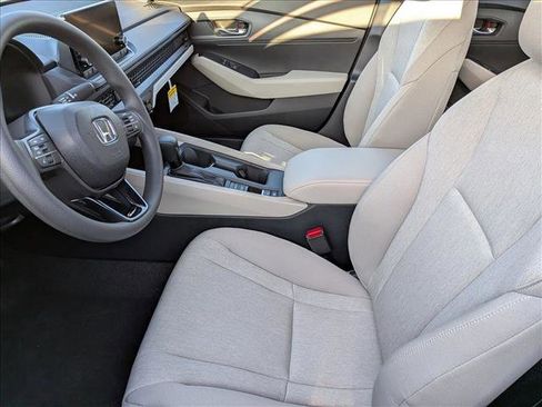 New 2025 Honda Accord LX image 4