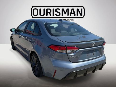 Used 2025 Toyota Corolla SE w/ Convenience Package FWD image 5