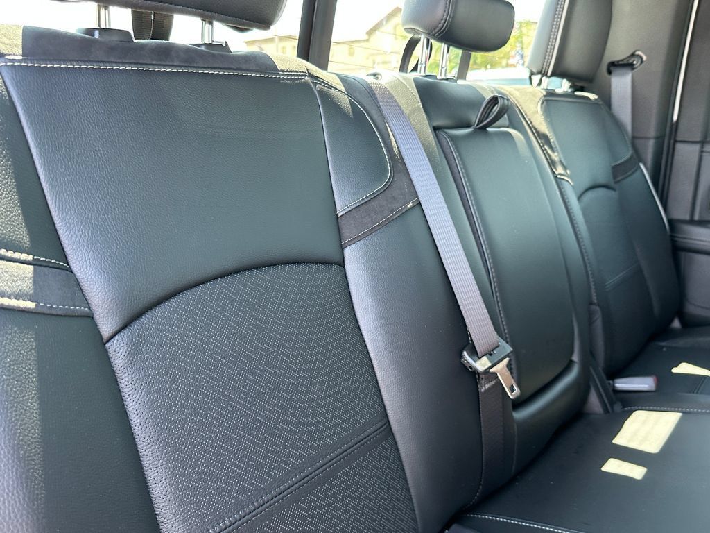 New 2026 RAM 3500 Laramie AWD/4WD image 18