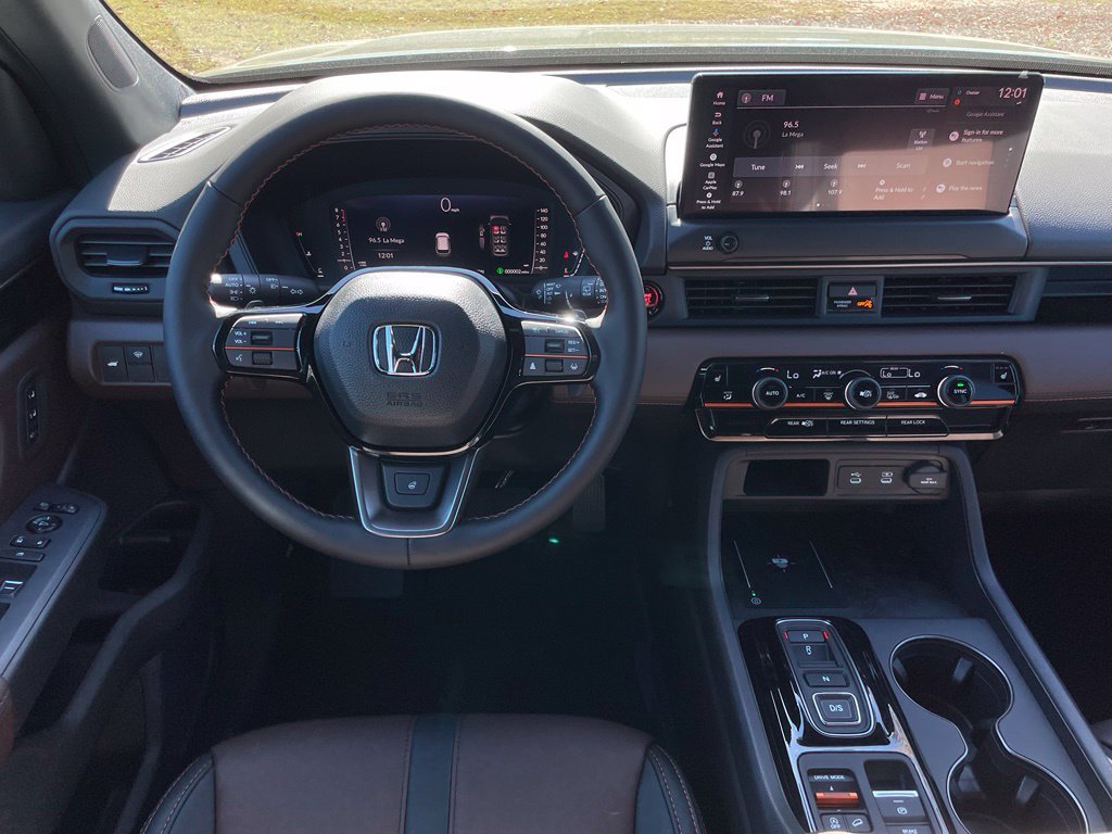 New 2026 Honda Pilot TrailSport image 11