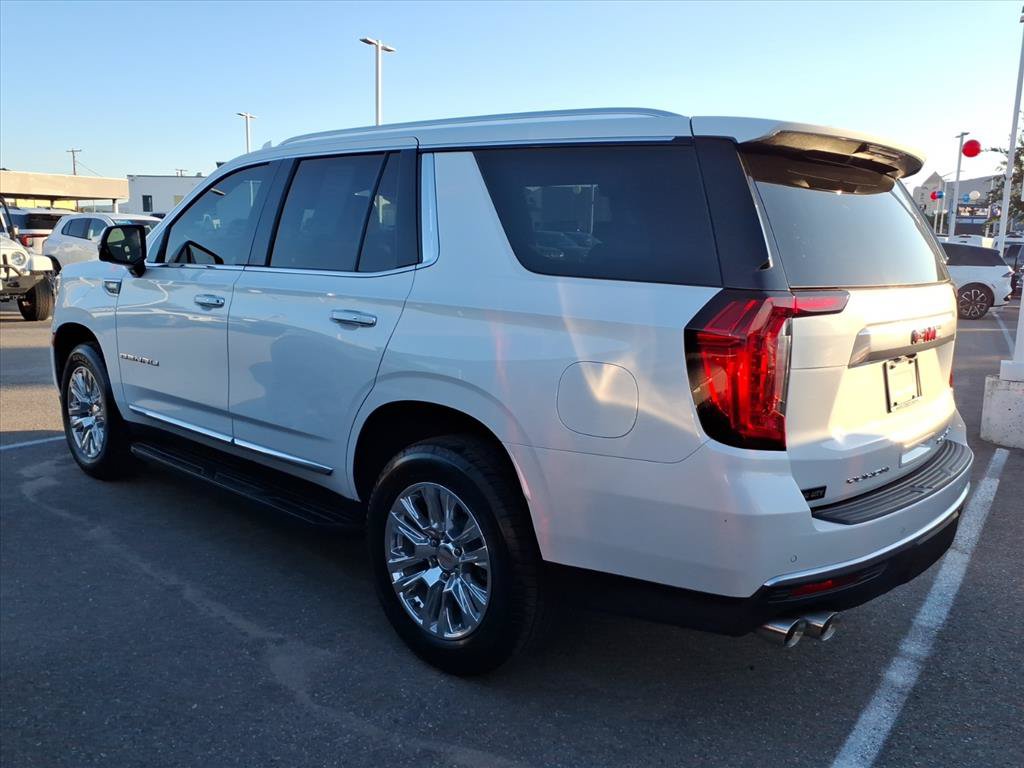 Used 2023 GMC Yukon Denali AWD/4WD image 5