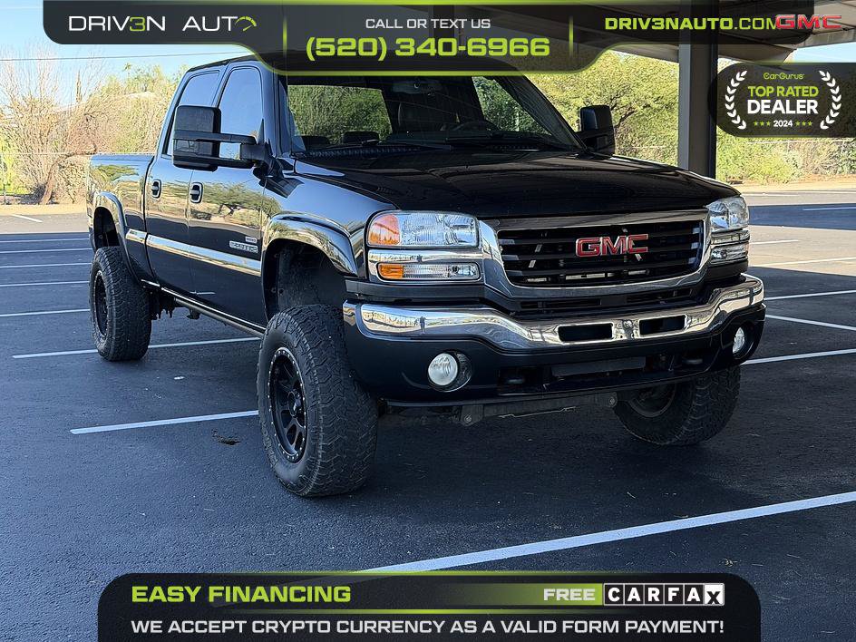 Used 2004 GMC Sierra 2500 SLT w/ Heavy-Duty Power Package AWD/4WD image 1