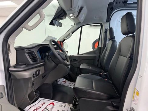 New 2026 Ford Transit 250 148 Medium Roof image 10