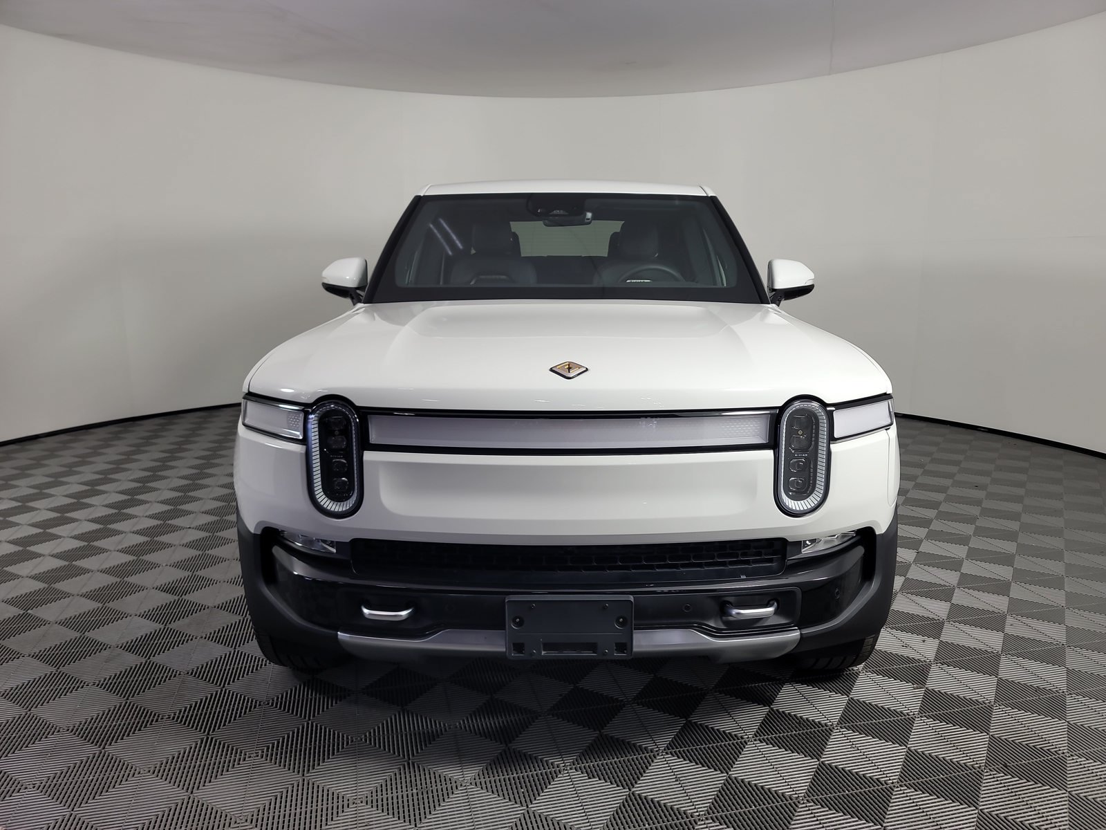 Used 2023 Rivian R1T Adventure Quad AWD/4WD image 8