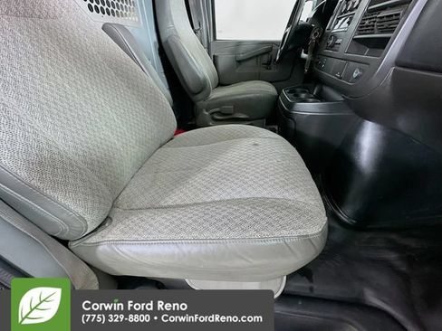 Used 2016 GMC Savana 2500 RWD image 24