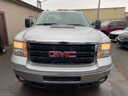 Used 2011 GMC Sierra 2500 SLE w/ SLE Preferred Package
