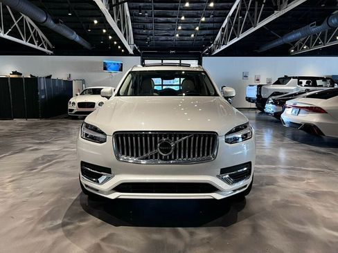 Used 2024 Volvo XC90 B6 Ultimate AWD/4WD image 8