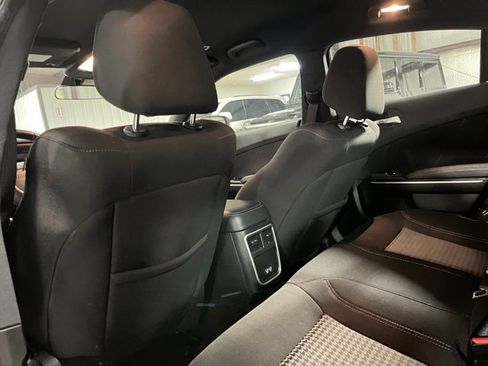 Used 2023 Dodge Charger SXT image 9