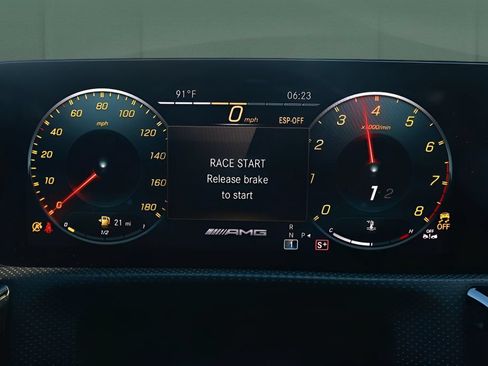 Used 2022 Mercedes-Benz CLA 35 AMG 4MATIC image 51