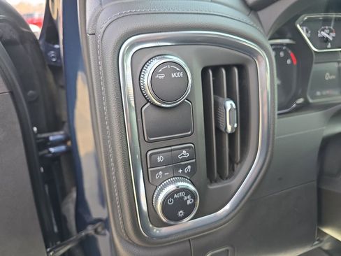 Used 2021 GMC Sierra 1500 Elevation image 21