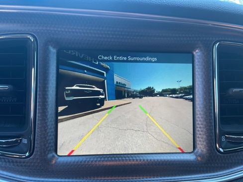 Used 2016 Dodge Challenger SRT Hellcat RWD image 10