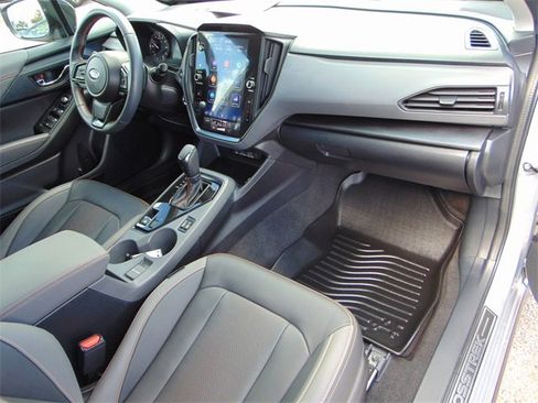 Used 2024 Subaru Crosstrek 2.5i Limited w/ Crosstrek Mirror Package image 25
